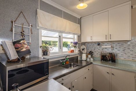 Photo of property in 7 Wilson Road, Hunterville, 4730
