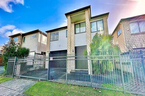 Photo of property in 13 Dunkineely Road, Flat Bush, Auckland, 2019