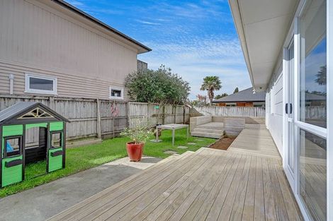 Photo of property in 300 Shakespeare Street, Leamington, Cambridge, 3432