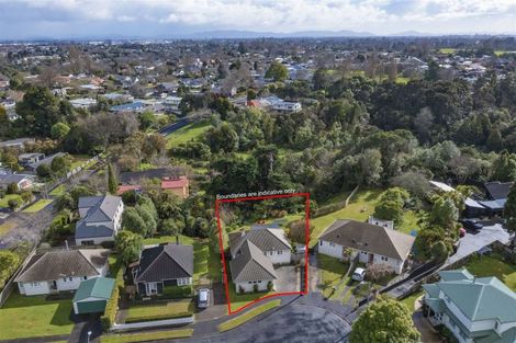 Photo of property in 5 Moule Place, Fairfield, Hamilton, 3214