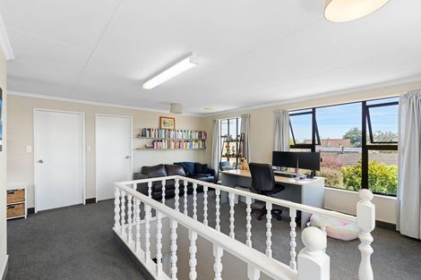 Photo of property in 14 Matipo Street, Levin, 5510