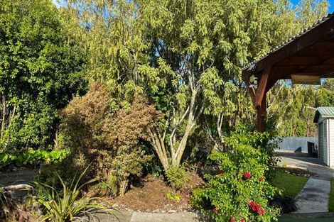 Photo of property in 19 Scott Street, Tuatapere, 9620