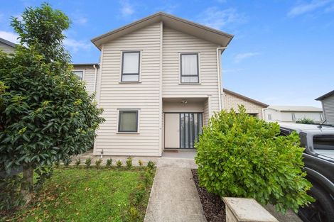 Photo of property in 16 Kuparu Street, Weymouth, Auckland, 2103