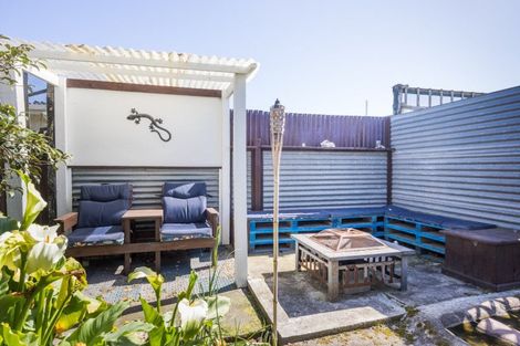 Photo of property in 9 Chrystal Street, Foxton Beach, Foxton, 4815