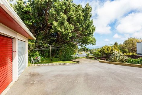 Photo of property in 226 Dowse Drive, Maungaraki, Lower Hutt, 5010