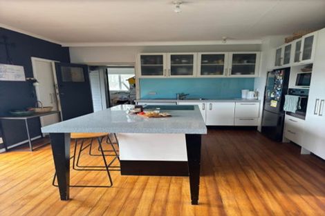 Photo of property in 121 College Road, Edgecumbe, 3120