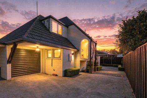 Photo of property in 76b Memorial Avenue, Ilam, Christchurch, 8053