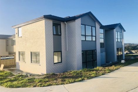 Photo of property in 82 Tir Conaill Avenue, Flat Bush, Auckland, 2019