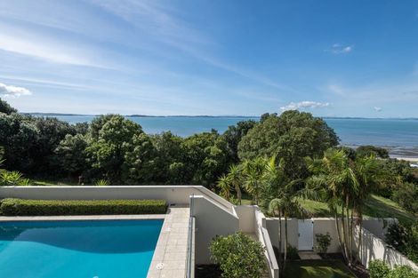 Photo of property in 35 Quedley Court, Eastern Beach, Auckland, 2012