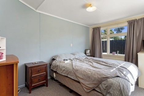 Photo of property in 2 Penfold Square, Leithfield, 7481