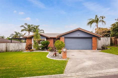 Photo of property in 3 Springtide Place, Red Beach, 0932