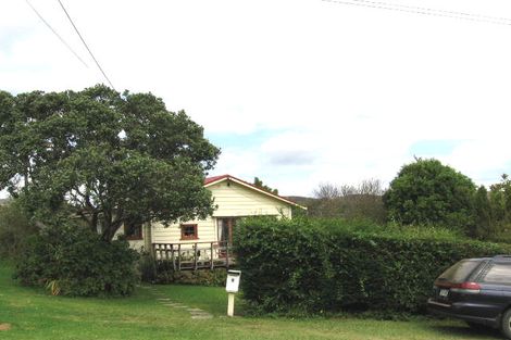 Photo of property in 8 Eden Terrace, Onetangi, Waiheke Island, 1081