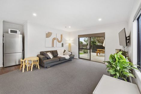 Photo of property in 15b Rosewood Place, Paraparaumu, 5032