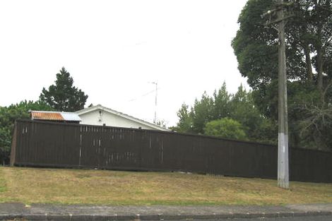 Photo of property in 38 Lanigan Street, Birkdale, Auckland, 0626