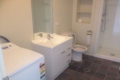 Photo of property in 9/28 The Avenue, Albany, Auckland, 0632