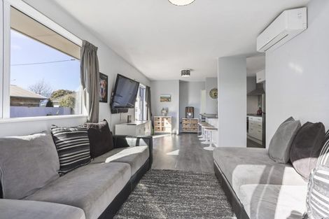 Photo of property in 2/74 Shands Road, Hornby South, Christchurch, 8042