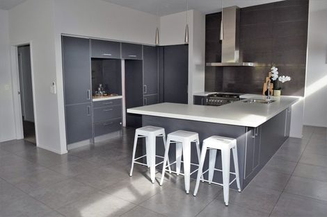 Photo of property in 37 The Ford, Huntington, Hamilton, 3210