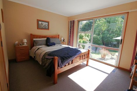 Photo of property in 691 Gillespie Road, Whare Creek, Te Anau, 9679
