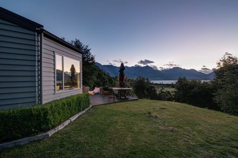 Photo of property in 11 Tall Tree Lane, Mount Creighton, Queenstown, 9371