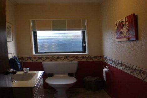 Photo of property in 9 Beechwood Close, Paraparaumu Beach, Paraparaumu, 5032