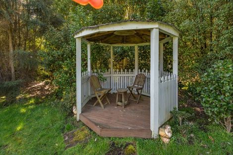 Photo of property in 205 Okuti Valley Road, Little River, 7591