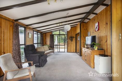 Photo of property in 69 Park Road, Carterton, 5713