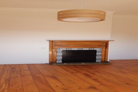 Photo of property in 2/32 Aramoana Avenue, Devonport, Auckland, 0624