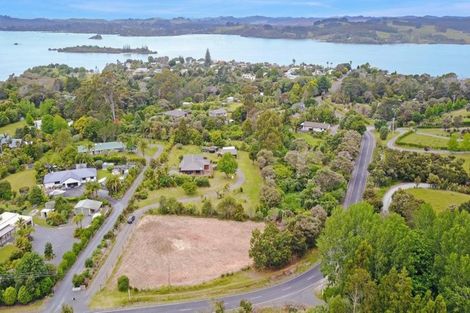 Photo of property in 219 Rangitane Road, Kerikeri, 0294