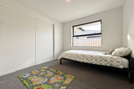 Photo of property in 92 Lady Isaac Drive, Rolleston, 7615