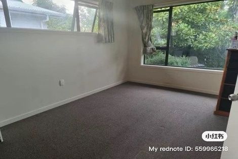 Photo of property in 4 Oakfield Street, Burnside, Christchurch, 8053