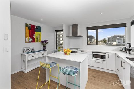 Photo of property in 14 Memorial Park Lane, Hobsonville, Auckland, 0618