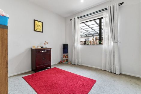 Photo of property in 14 Earlywood Road, Takanini, 2110