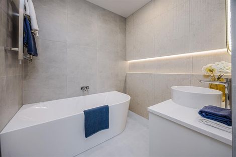 Photo of property in 8 Arahi Road, Clevedon, 2582