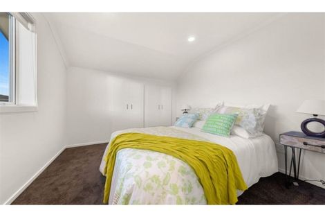 Photo of property in 1a Lincoln Road, Bluff Hill, Napier, 4110