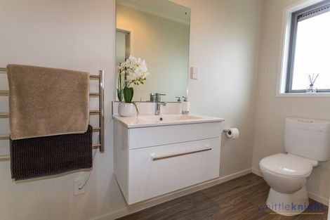 Photo of property in 483 Pages Road, Bexley, Christchurch, 8061