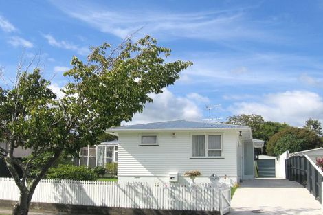 Photo of property in 21 Mary Crescent, Elderslea, Upper Hutt, 5018