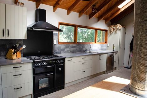 Photo of property in 306 Muhunoa Road East, Ohau, Levin, 5570