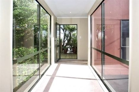 Photo of property in 51 Sunrise Boulevard, Tawa, Wellington, 5028