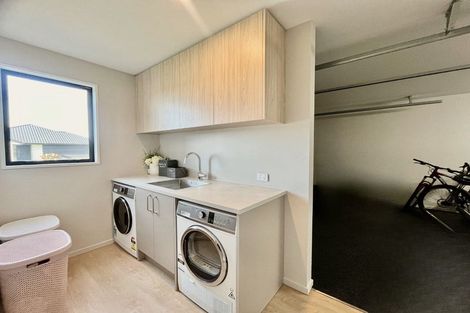 Photo of property in 9 Coney Place, Rolleston, 7614