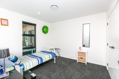 Photo of property in 12 Mackillop Way, Brooklands, New Plymouth, 4310