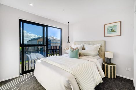 Photo of property in 9 Tiller Street, Hobsonville, 0616