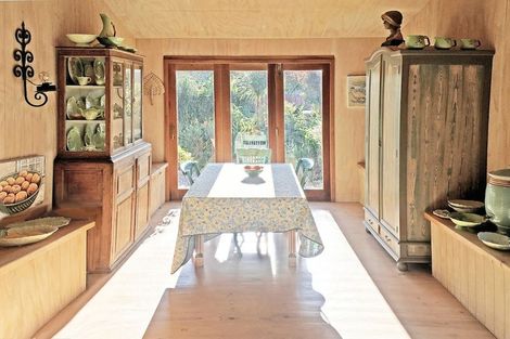 Photo of property in 76 Top Town Place, Coromandel, 3506