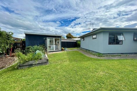 Photo of property in 8 Clement Place, Greenmeadows, Napier, 4112