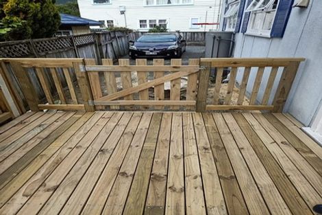 Photo of property in 20 Redwood Avenue, Tawa, Wellington, 5028