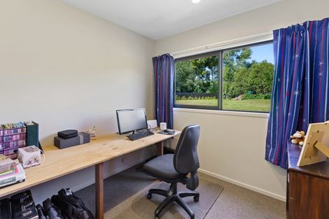 Photo of property in 107 Taylors Road, Otaki, 5583