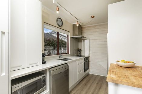 Photo of property in 5/30 Roanoke Way, Albany, Auckland, 0632