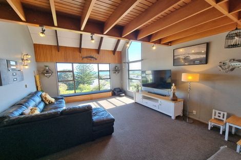 Photo of property in 14 Power Road, Karoro, Greymouth, 7805