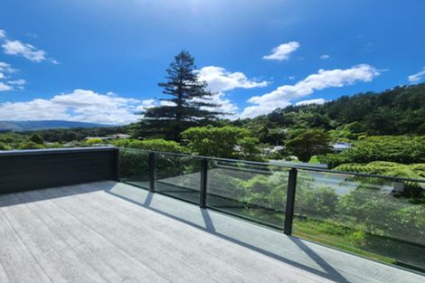 Photo of property in 6a Elmslie Road, Pinehaven, Upper Hutt, 5019