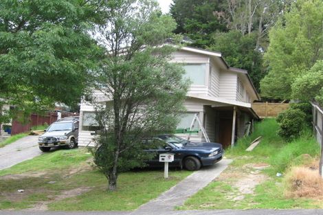 Photo of property in 13 Beaudine Avenue, Glenfield, Auckland, 0629