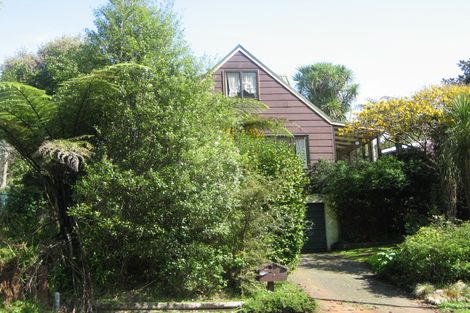 Photo of property in 9 Marina Grove, Frankleigh Park, New Plymouth, 4310